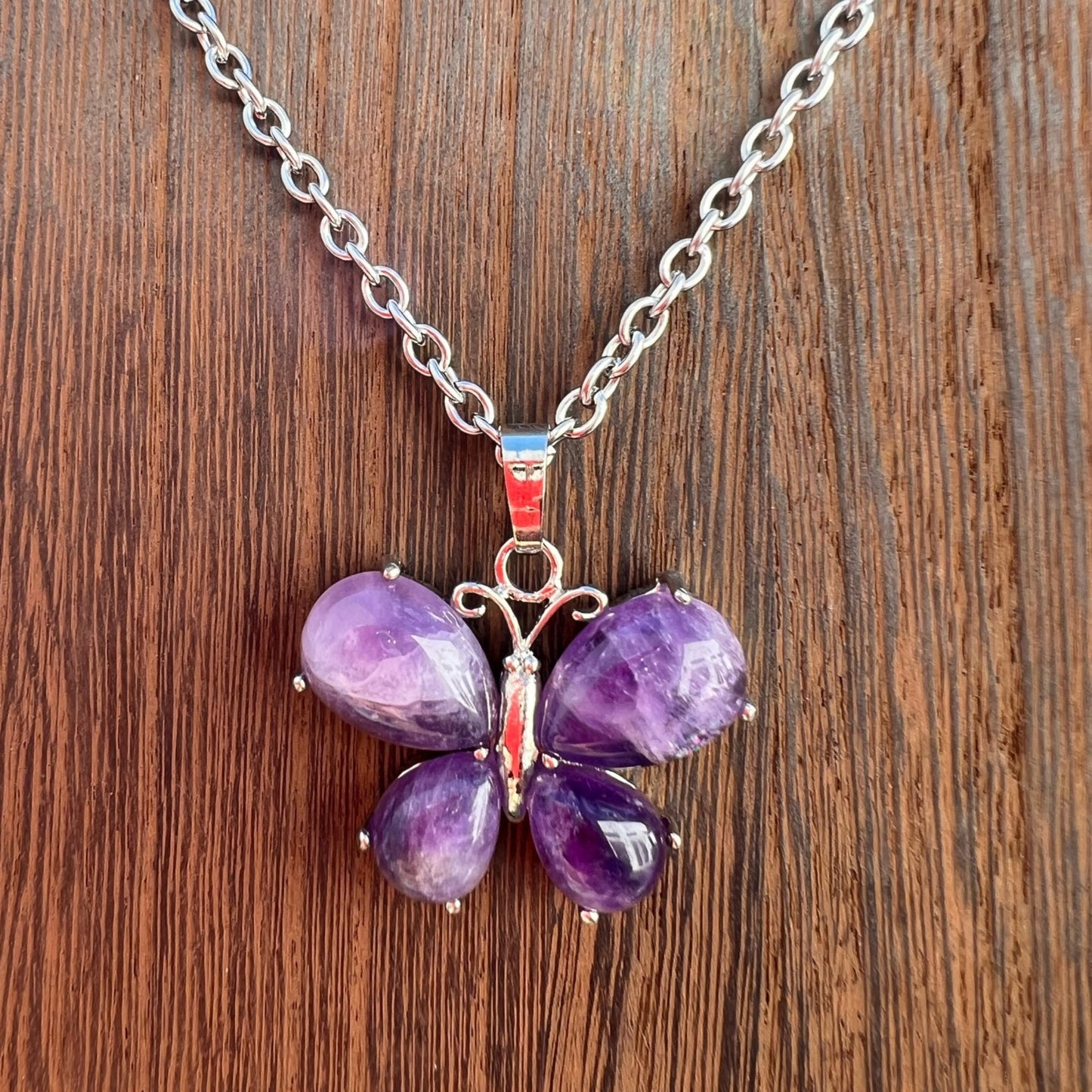 Amethyst pendant necklace