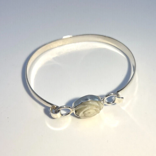 Mother of Pearl Silver Bangle