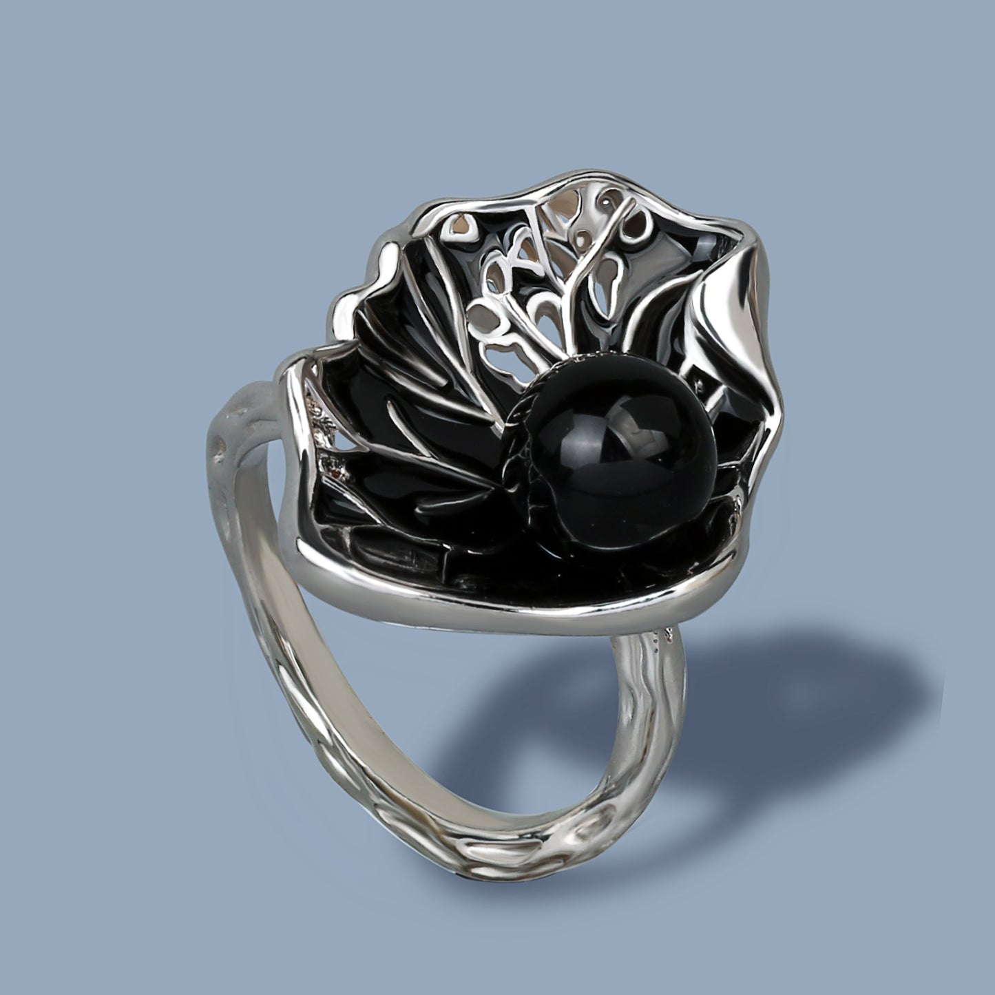 Sterling Silver Ring with Black Pearl