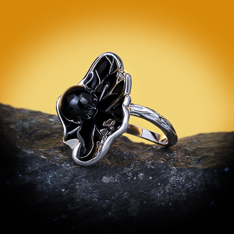 Sterling Silver Ring with Black Pearl