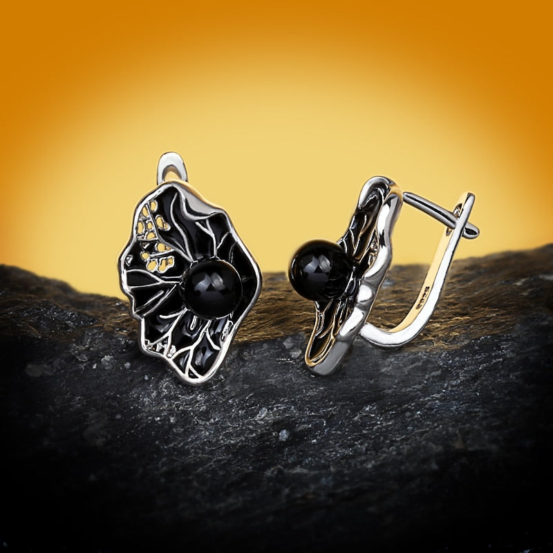 Sterling Silver Earrings with Black Pearl on Shell Shape